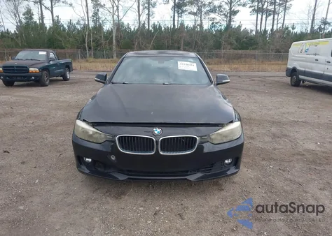 2012 BMW 328I z USA, uszkodzony, nr VIN WBA3A5C59CF256683
